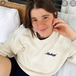 MADHAPPY CROP CREWNECK